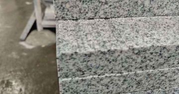 内蒙古芝麻白楼梯踏步