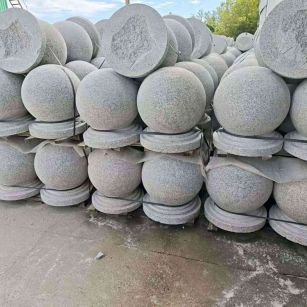 内蒙古圆球石球挡车球