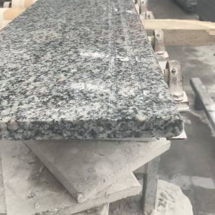 内蒙古芝麻白楼梯踏步 芙蓉白