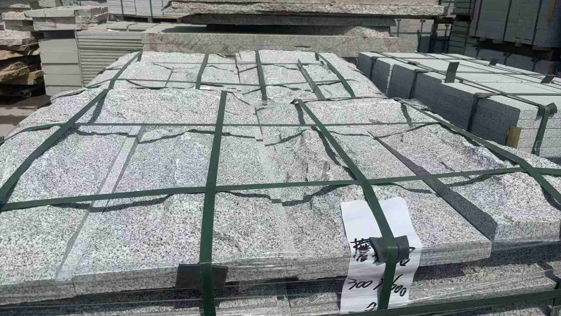 内蒙古蘑菇石 自然面